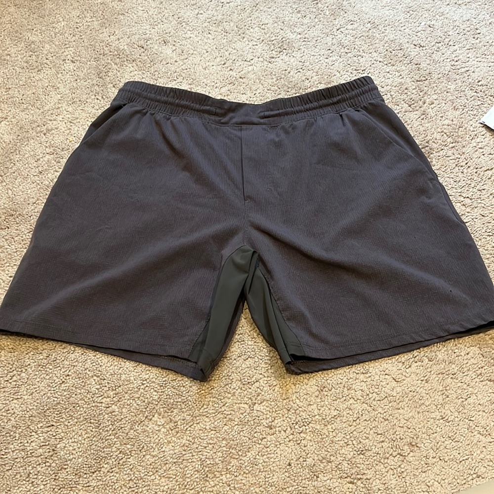 Lululemon men’s shorts dark grey